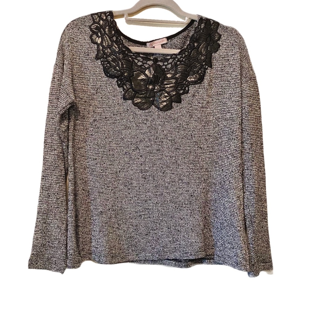 Dress Barn Embellished Design Sweater Size S Guipure Faux Leather Black and Gray